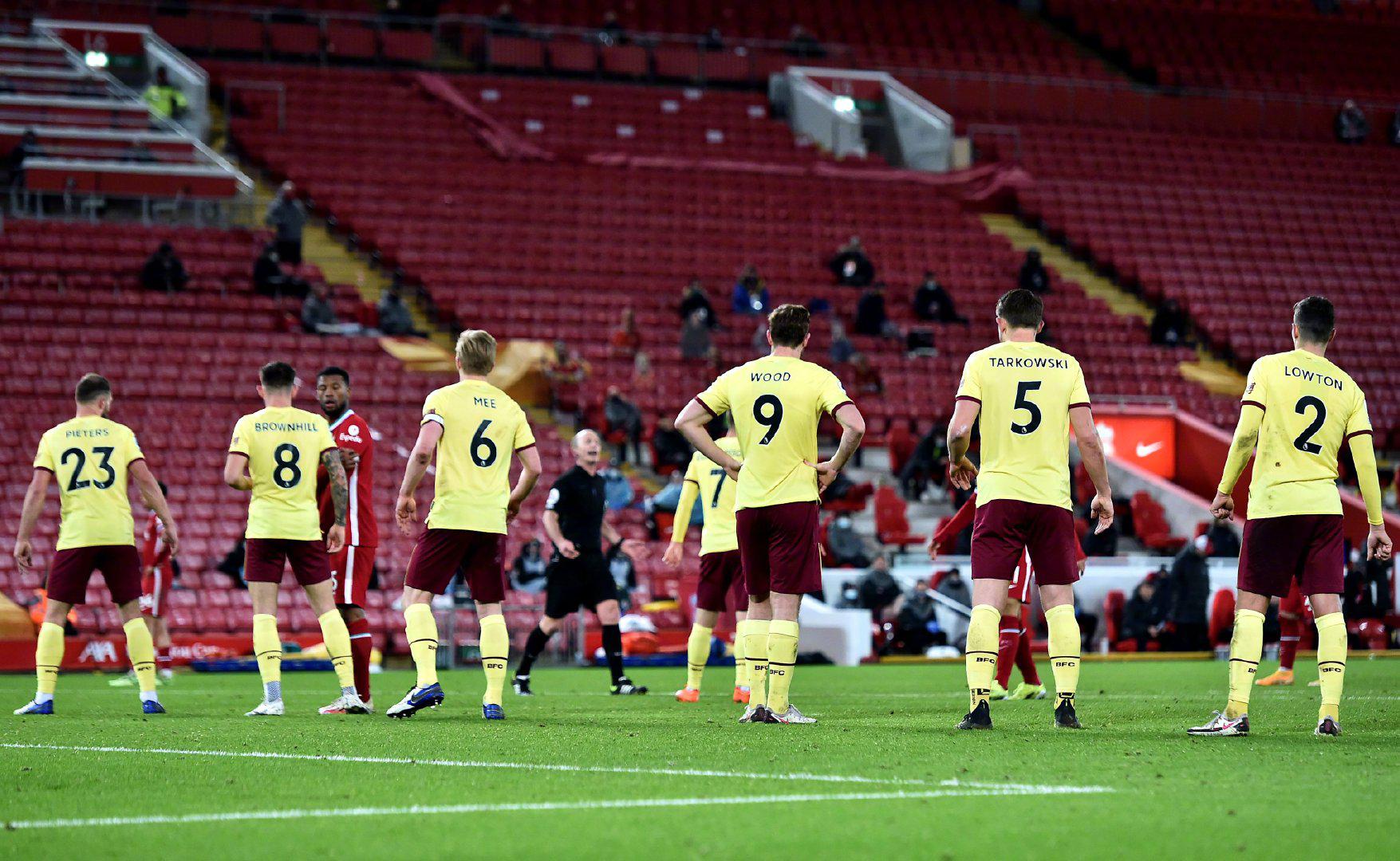 是上海海港 是上海海港