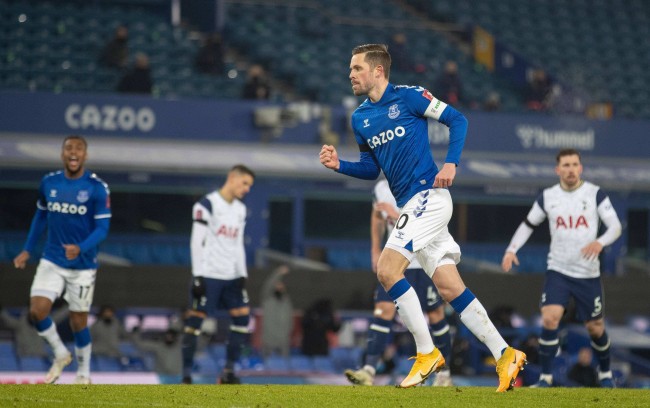 劇的背景下 劇的背景下