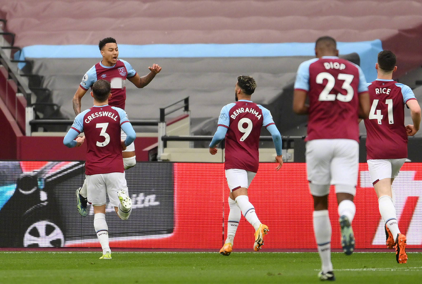 场上的焦点 场上的焦点