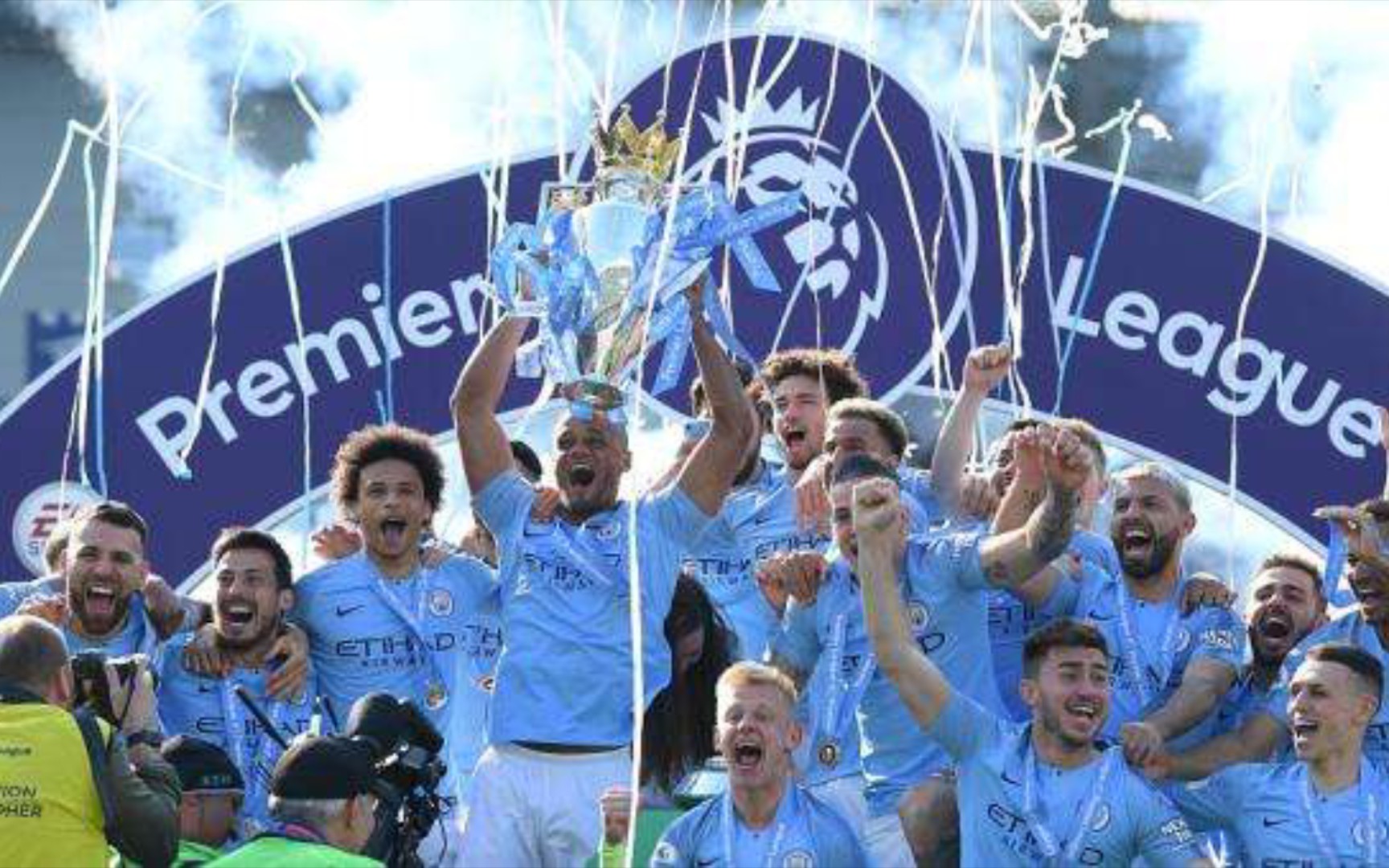 双打组合的 双打组合的